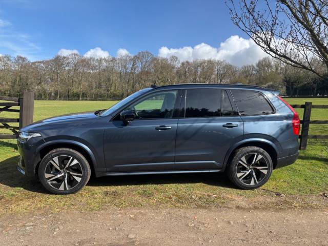 2023 Volvo XC90 2.0 B5 MHEV Plus Auto 4WD Euro 6 (s/s) 5dr