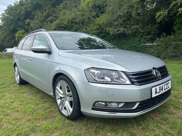 Volkswagen Passat 2.0 TDI BlueMotion Tech Executive Style Euro 5 (s/s) 5dr Estate Diesel Silver