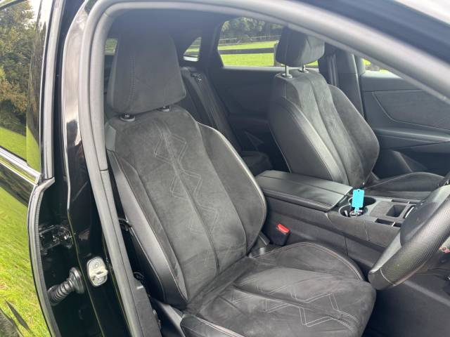 2018 DS AUTOMOBILES DS 7 CROSSBACK 1.6 PureTech GPF Performance Line Crossback EAT8 Euro 6 (s/s) 5dr