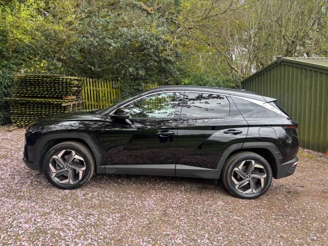 2022 Hyundai TUCSON 1.6 h T-GDi 13.8kWh Premium Auto 4WD Euro 6 (s/s) 5dr