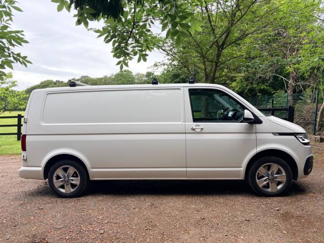 2021 Volkswagen e-Transporter e 110 37.3kWh Advance Auto LWB 5dr