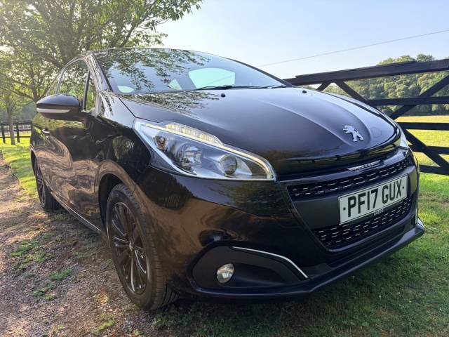 2017 Peugeot 208 1.2 PureTech Black Edition Euro 6 3dr