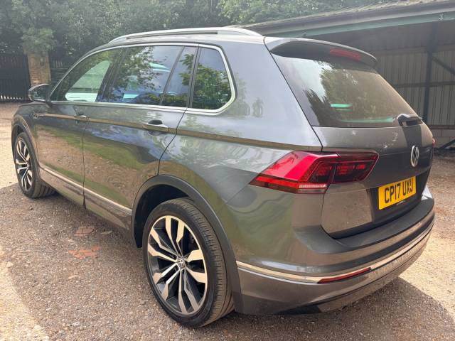 2017 Volkswagen Tiguan 2.0 TDI BlueMotion Tech R-Line Euro 6 (s/s) 5dr