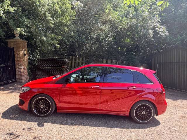 2017 Mercedes-Benz B Class 2.1 B200d AMG Line (Premium Plus) 7G-DCT Euro 6 (s/s) 5dr