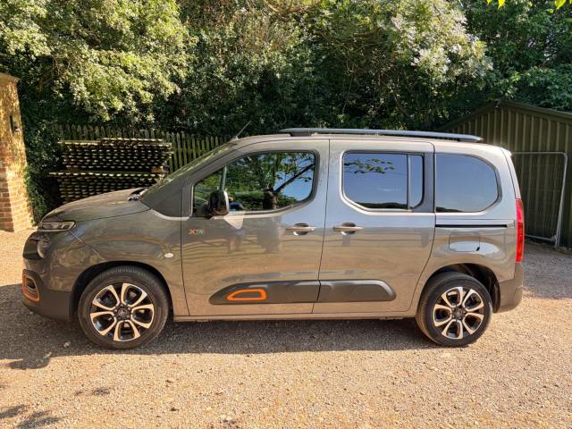 2022 Citroen Berlingo 1.5 BlueHDi Flair XTR M MPV Euro 6 (s/s) 5dr