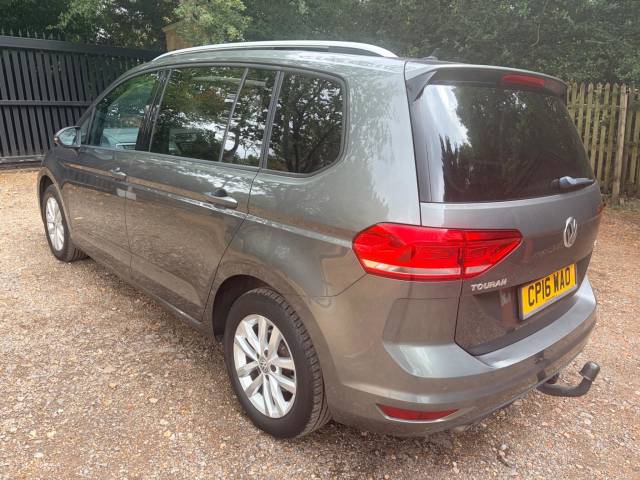 2016 Volkswagen Touran 2.0 TDI BlueMotion Tech SE Family Euro 6 (s/s) 5dr
