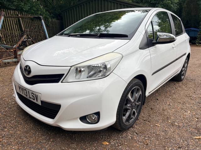 2013 Toyota Yaris 1.33 Dual VVT-i Trend Euro 5 5dr